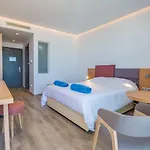 فندق Plaza بروتاراس