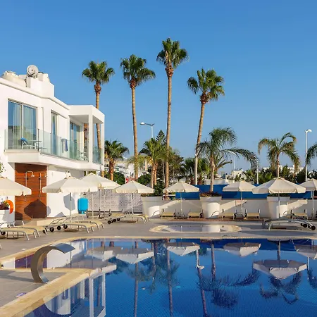 Plaza Hotel Protaras