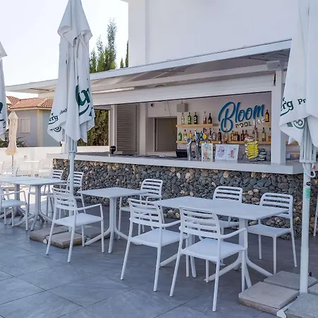 Plaza 3* Protaras