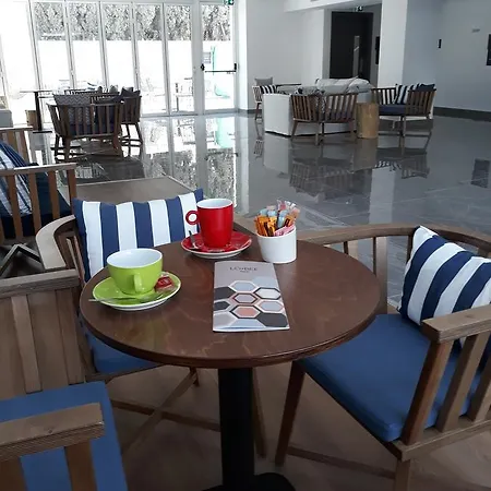 Plaza Hotel Protaras