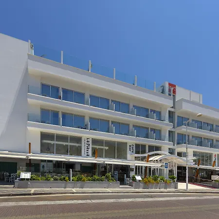 Plaza Hotel Protaras