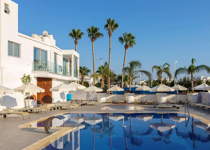 πλάζα Ξενοδοχείο Πρωταράς