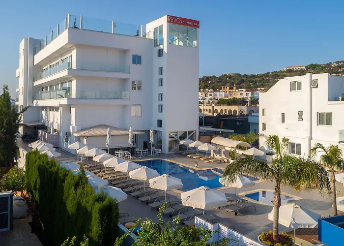 πλάζα Ξενοδοχείο 3*