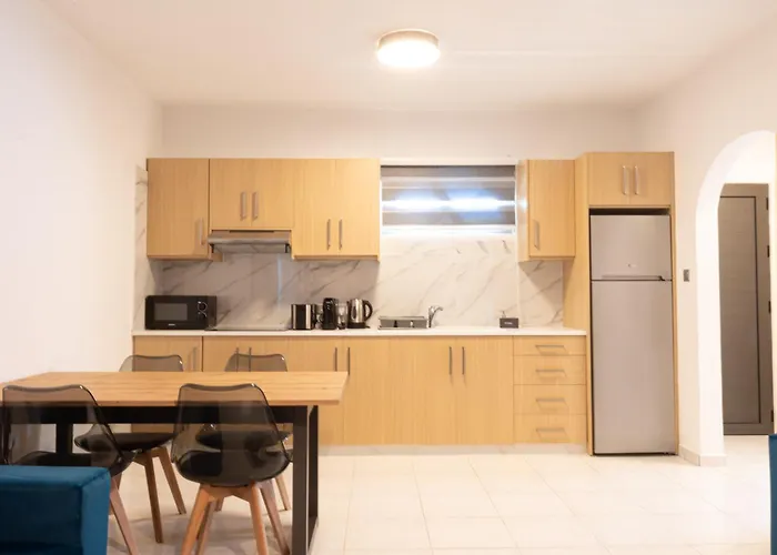 πλάζα Ξενοδοχείο Πρωταράς