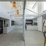 Plaza פרוטאראס